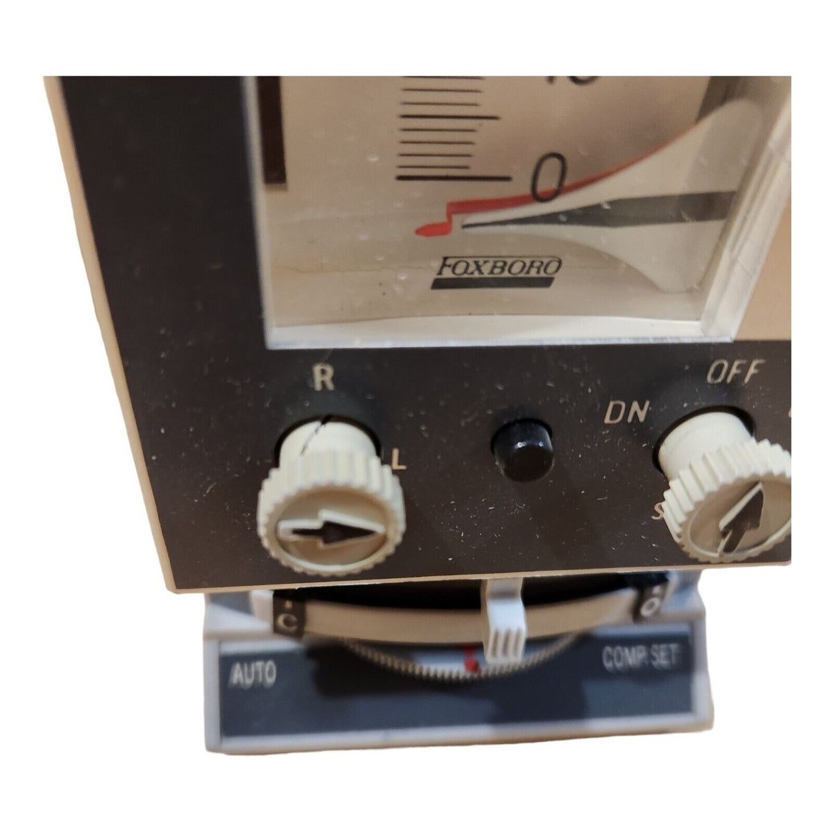 Foxboro 240SJ-R Manual/Auto Control Station (Used) - Photo 3