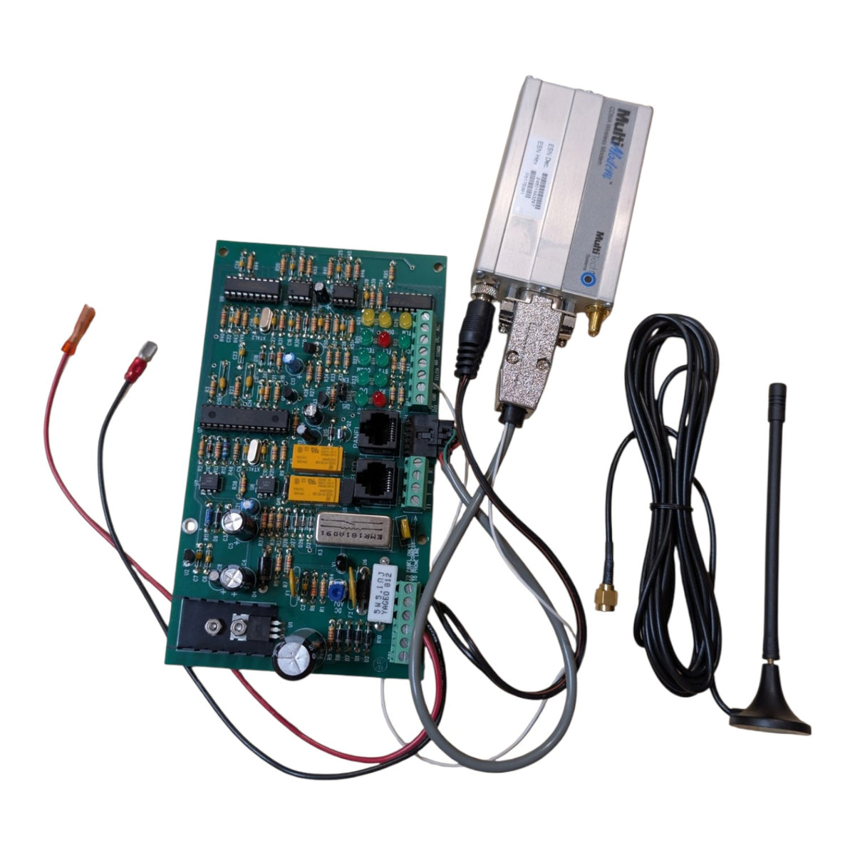 MultiTech MultiModem MTCBA-C-N3 CDMA Wireless Modem with Antenna and Circuit Board (Used) - photo